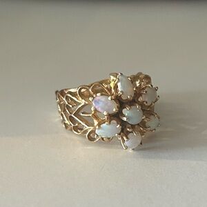 14K Elegant Gold Opal Floral Heart Filigree Vintage Ring